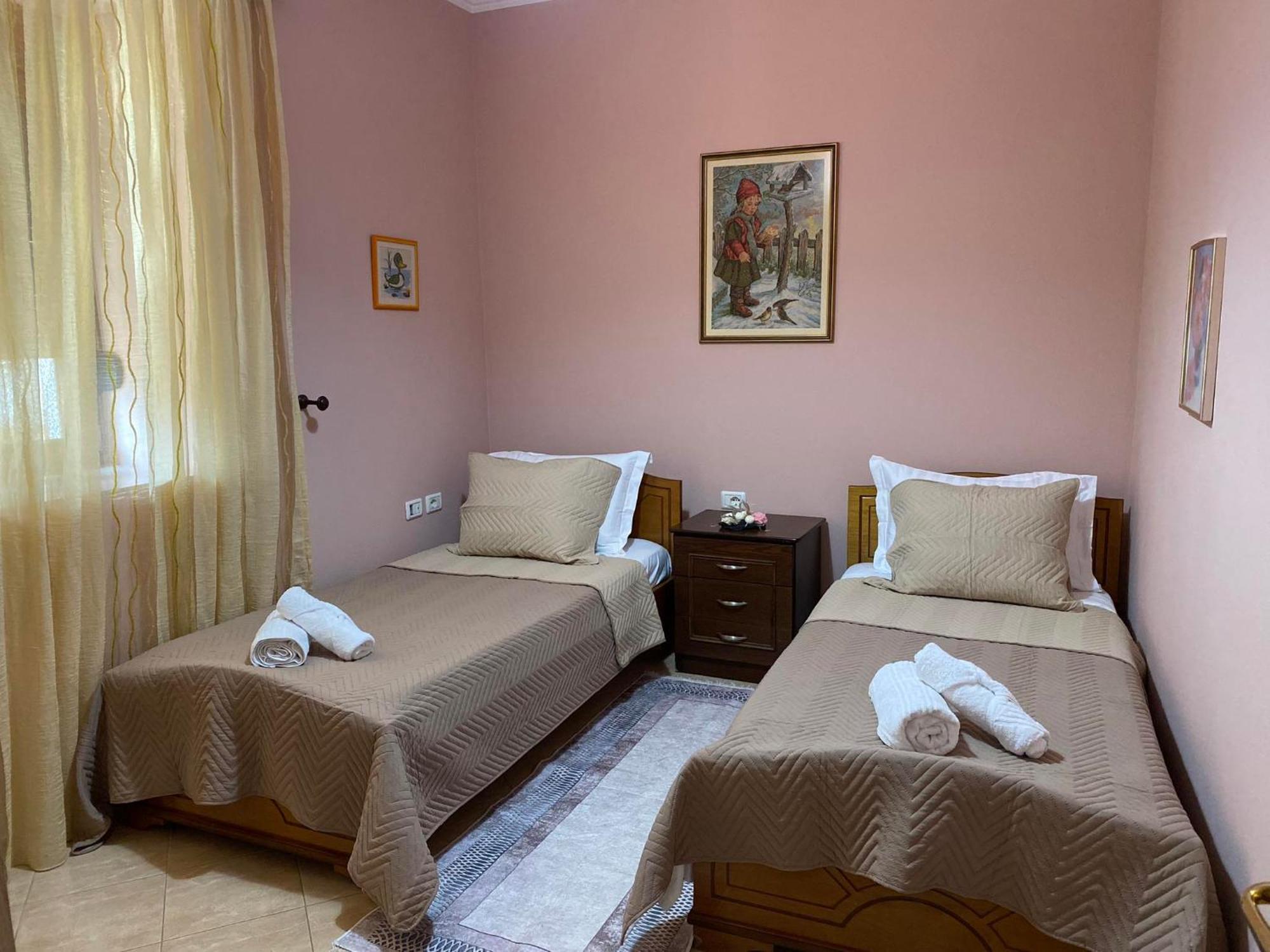 Persa Apartment Gjirokastër