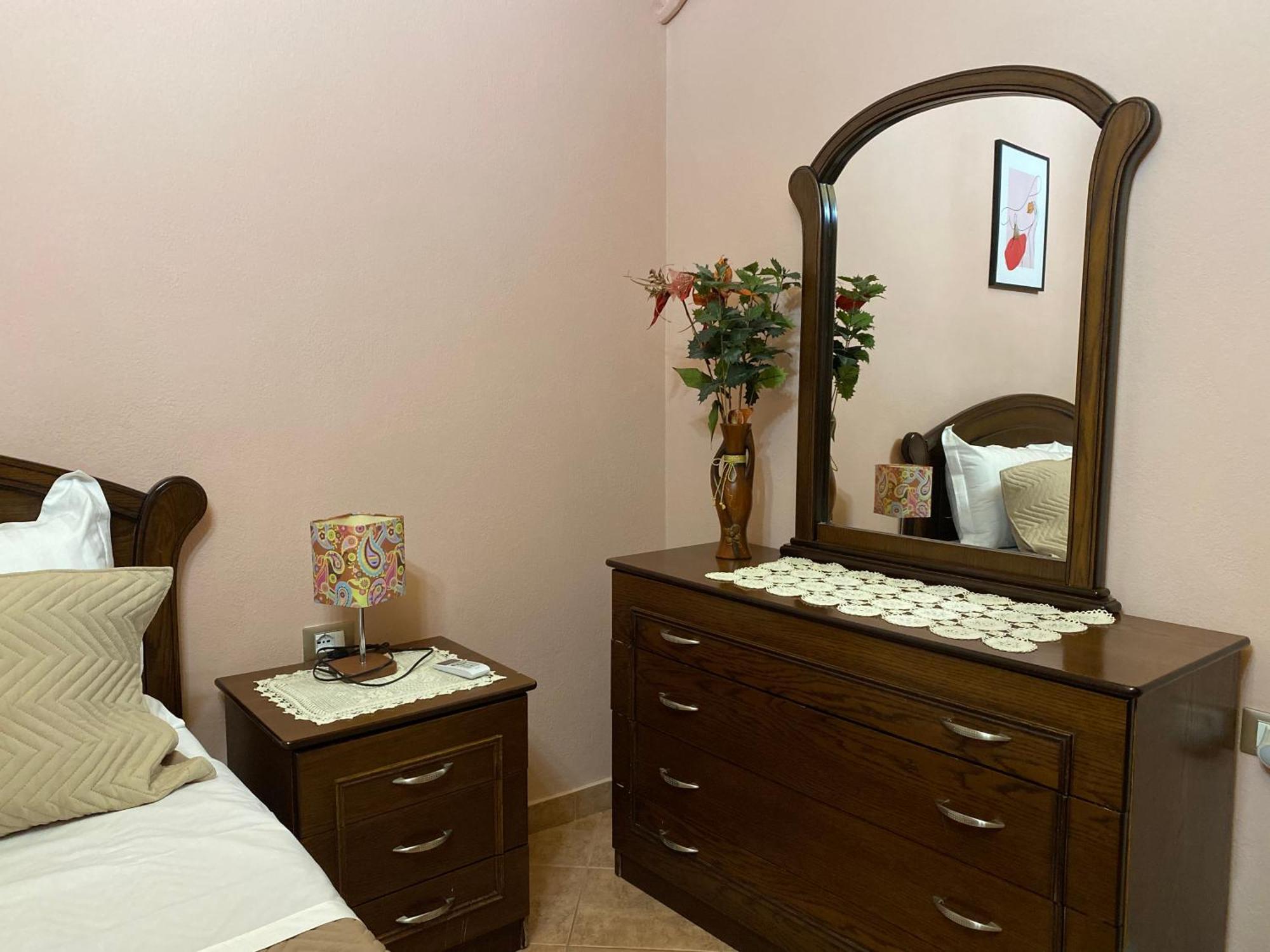 Persa Apartment *